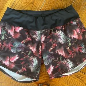 Oiselle Long Roga size 6